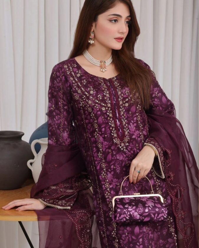Haleema Organza by Fatima Bano Maroon